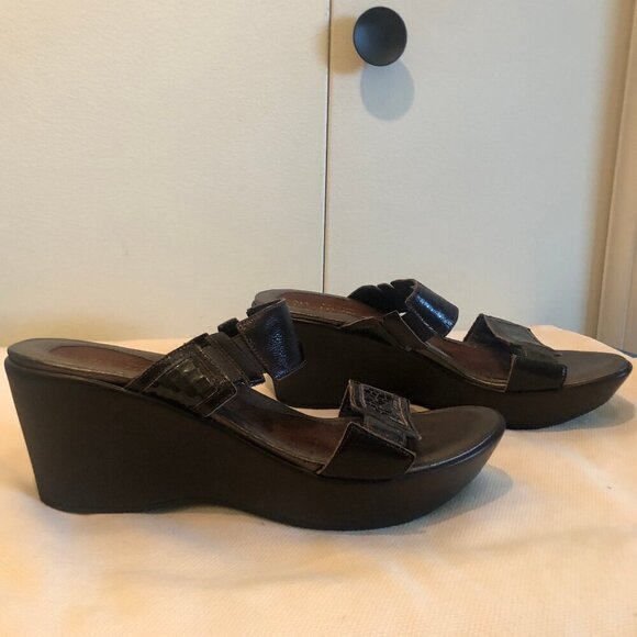 NEW (NWOT) NAOT Treasure dark brown leather sandals sz 41/10 - Picture 15 of 16